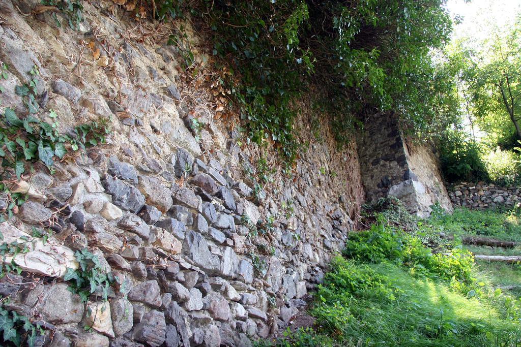 Ostello Del Castello Tirano Exterior foto
